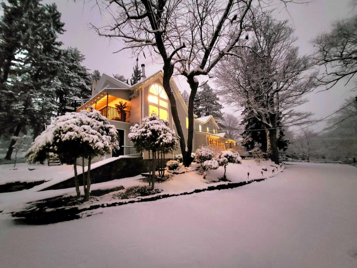Pump House Inn & Spa Skytop エクステリア 写真